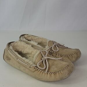 UGG Australia Dakota Moccasins Women's Slippers Loafer